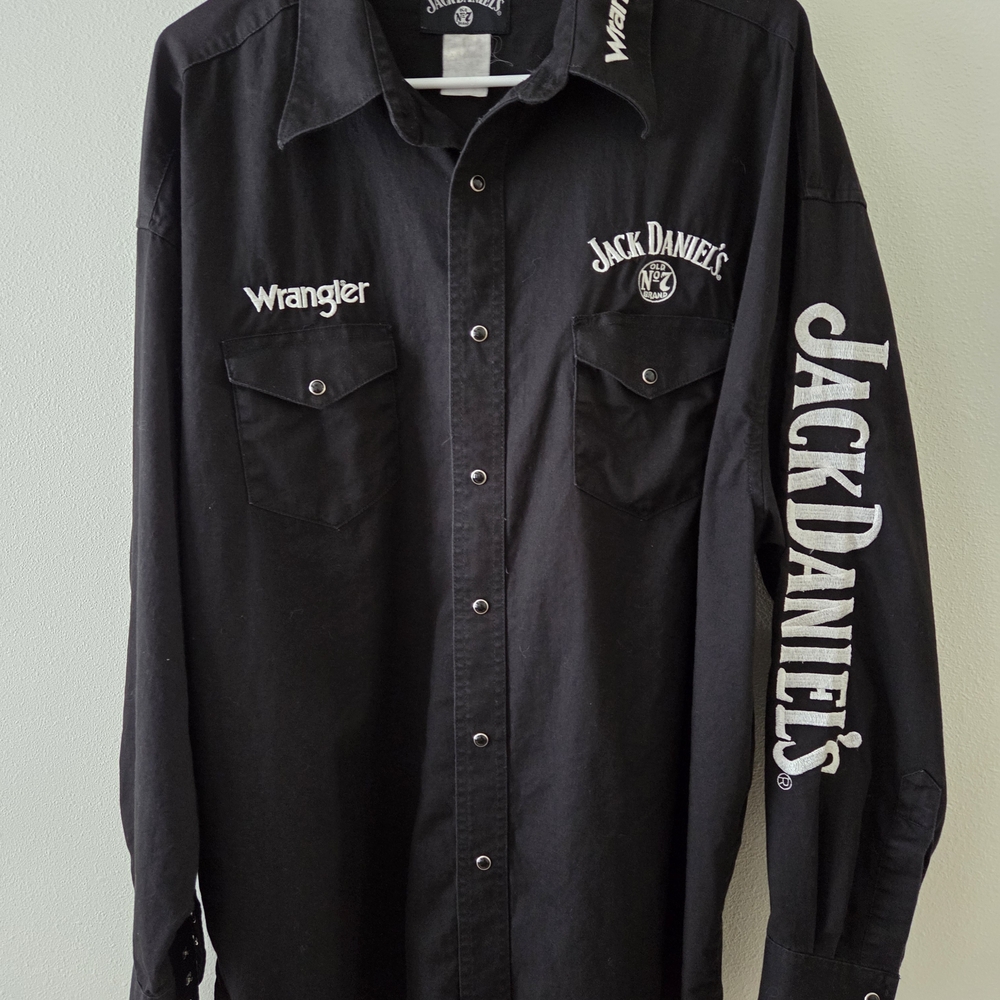 Wrangler Black Men's Casual Shirt with Logos